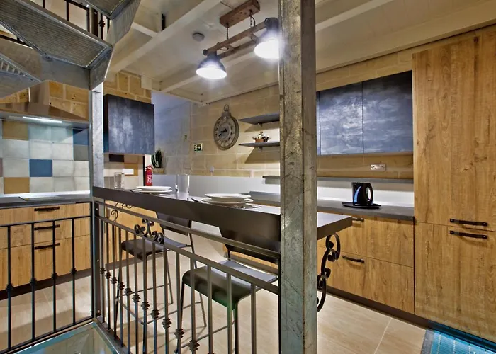 Chateau La Vallette - Tritoni Πανσιόν Βαλέτα