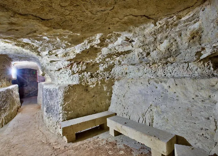 Chateau La Vallette - Tritoni Πανσιόν 3*