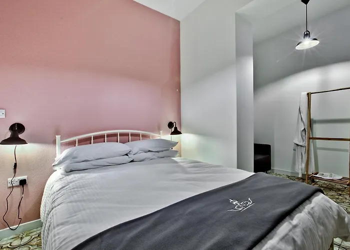 Chateau La Vallette - Tritoni 3* Βαλέτα