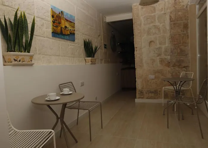 Chateau La Vallette - Tritoni Πανσιόν 3*